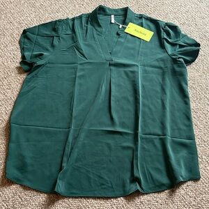 Anyhold Deep Green V-Neck Blouse
